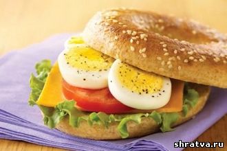 Бутерброды с маслом и яйцом