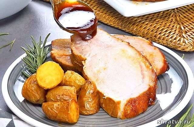 Маринованное свиное филе в духовке с картофелем