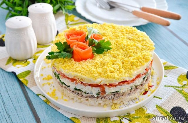 Салат «Мимоза» с тунцом и рисом